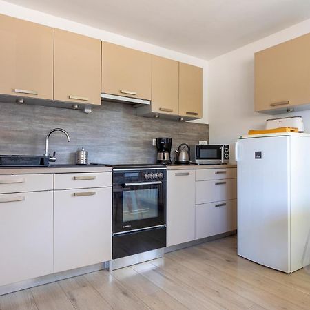 Appart Cosy Annecy Parking Et Velos Gratuit Exterior photo